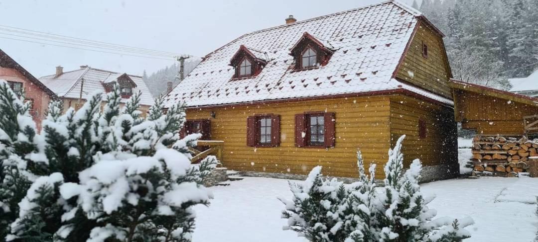 Holidayhouse Chalupa Alzbetka Važec Eksteriør billede